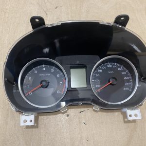Subaru XV 2.0i 2.0L Automatic instrument cluster 158,000kms