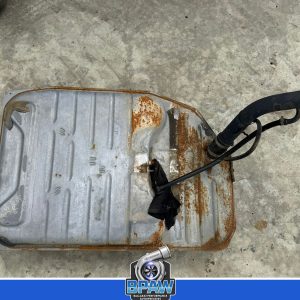 Holden VS Statesman 5.0 sedan V8 fuel tank