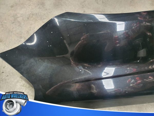 Holden WM RHF guard - Image 4