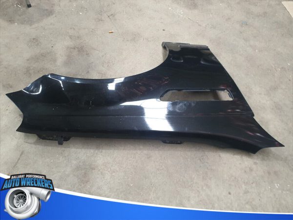 Holden WM RHF guard - Image 6