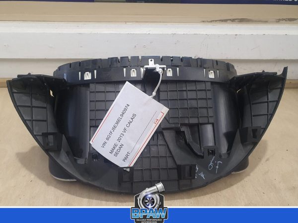 Holden VF Calais dash cluster 130,000kms V6 - Image 3