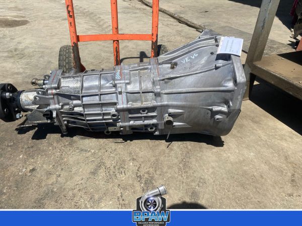 Holden VE V6 ute 6 speed manual transmission