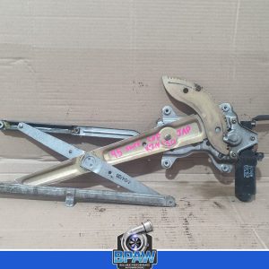 Toyota Surf 1995 LHF window regulator