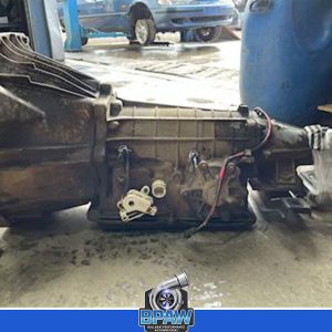 Ford XH 4 speed transmission 6 cylinder 285,000kms