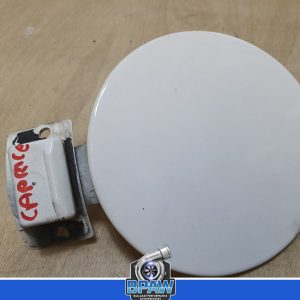 Holden VS Caprice statesman white fuel flap
