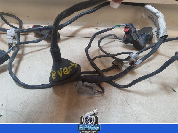 Holden WM Caprice wiring loom rear bumper sensor - Image 3