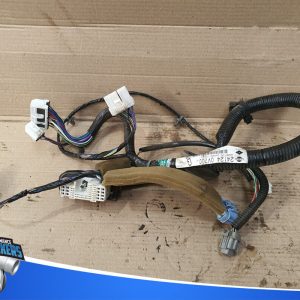 Nissan Stagea 1998 wiring loom rhf door