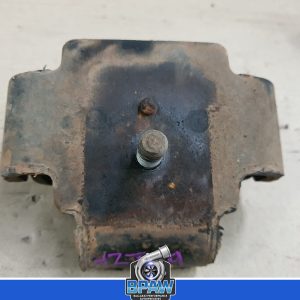 Toyota Landcruiser HZJ79 Series 1hz engine mount
