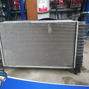 Ford Mustang V6 1999 radiator